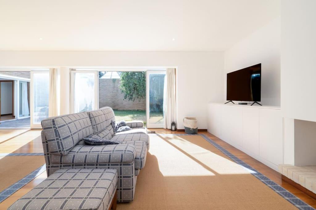 Quinta Da Barca Guest House เอสโปเซนเด ภายนอก รูปภาพ