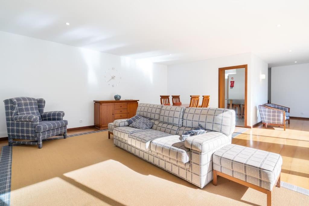 Quinta Da Barca Guest House เอสโปเซนเด ภายนอก รูปภาพ